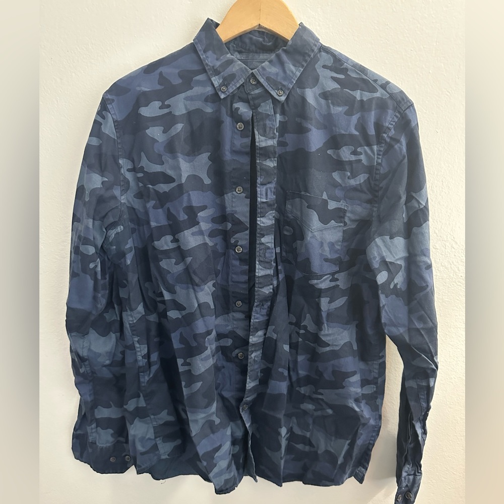 Banana Republic Luxe Flannel button down collar